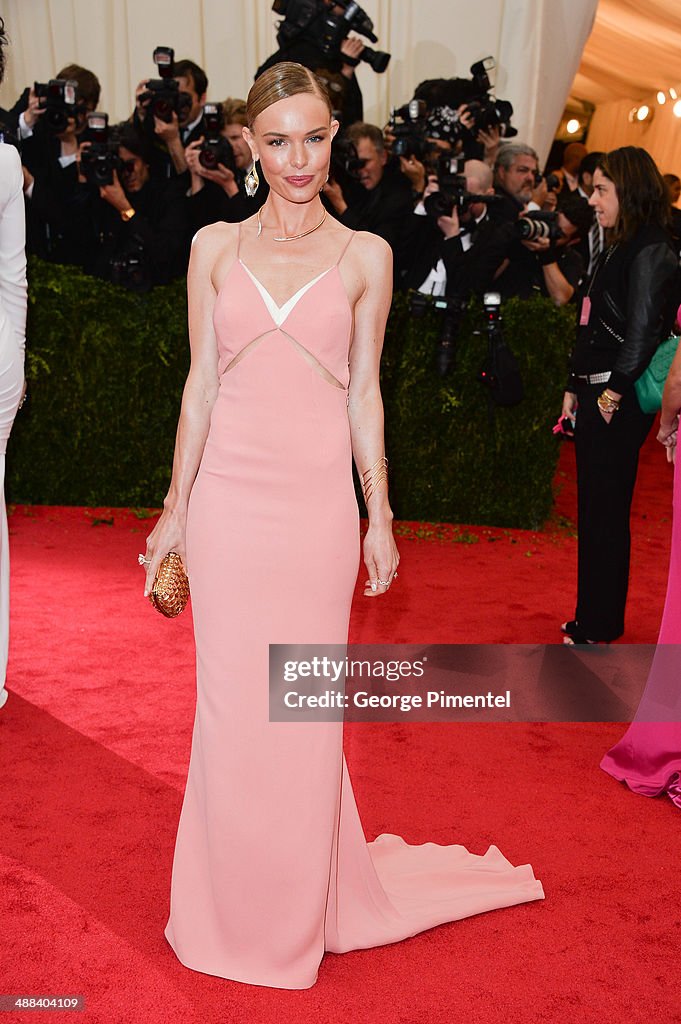 "Charles James: Beyond Fashion" Costume Institute Gala - Arrivals