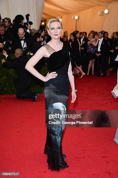 948 Kirsten Dunst 2014 Stock Photos, High-Res Pictures, and Images