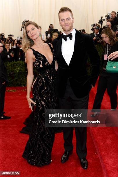 Model Gisele Bundchen and NFL player Tom Brady attend the "Charles James: Beyond Fashion" Costume Institute Gala at the Metropolitan Museum of Art on...