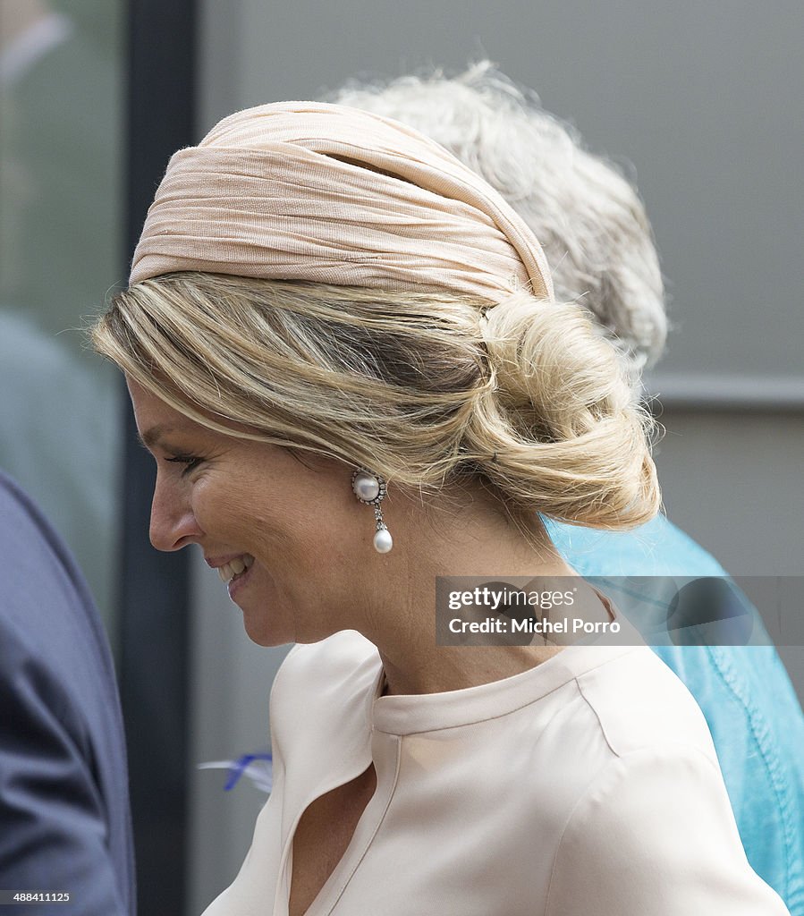 King Willem-Alexander And Queen Maxima Of The Netherlands On Achterhoek Provincial Tour In Neede