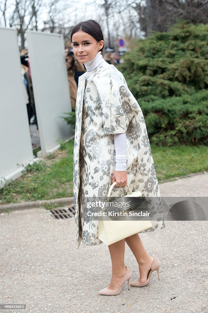 Street Style - Day 6 : Paris Fashion Week - Womenswear Fall/Winter 2014-2015