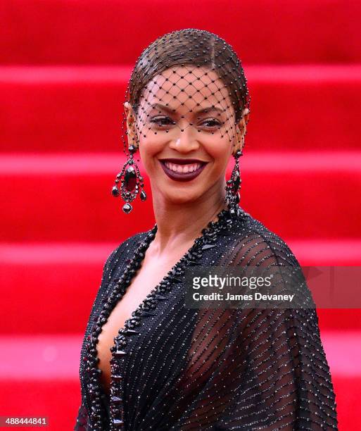 Beyonce attends the "Charles James: Beyond Fashion" Costume Institute Gala at the Metropolitan Museum of Art on May 5, 2014 in New York City.