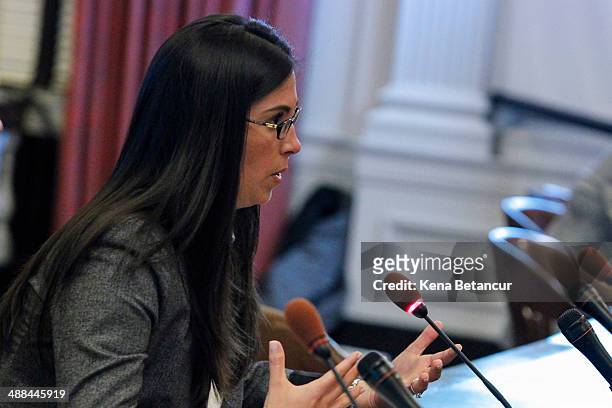 Former aide to Gov. Chris Christie, Christina Renna , testifies during a hearing on May 06, 2014 in Trenton, New Jersey. A legislative committee is...