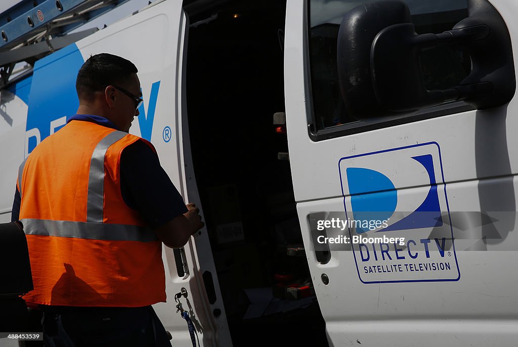 DirecTV Tops Profit Estimates as More Customers Sign Up