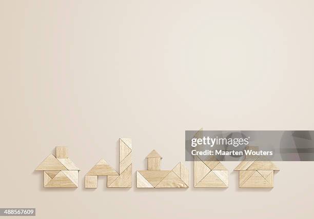 tangram houses - tangram bildbanksfoton och bilder