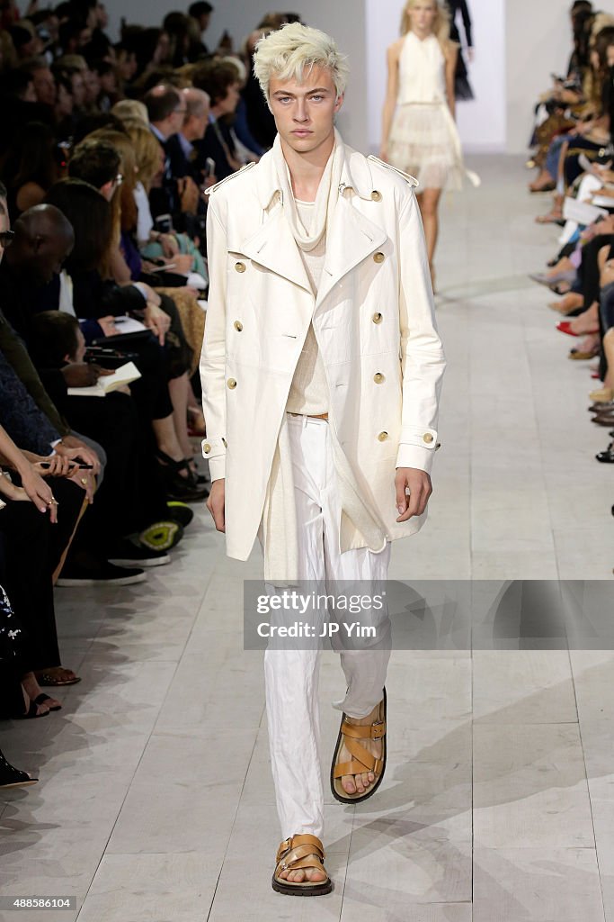 Michael Kors Spring 2016 Runway Show - Runway