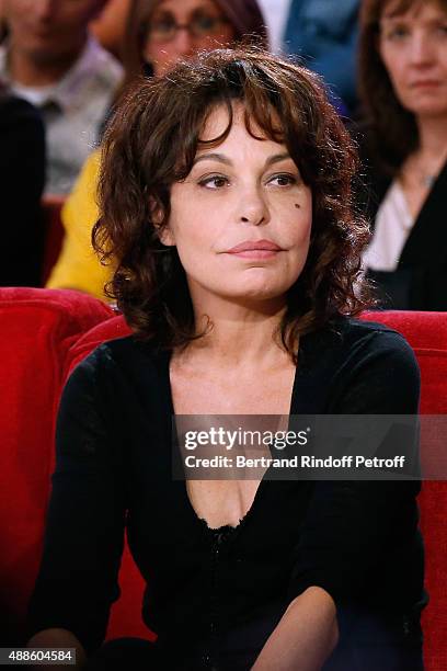 Actress and autor of the Piece, Isabelle Mergault presents the Theater Play 'Ne me regardez pas comme ca !', performed at 'Theatre des Varietes',...