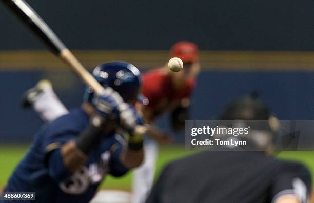 Arizona Diamondbacks Bronson Arroyo pitches to Jean Segura of the Milwaukee Brewers at Miller Park on May 7, 2014 in Milwaukee, Wisconsin.