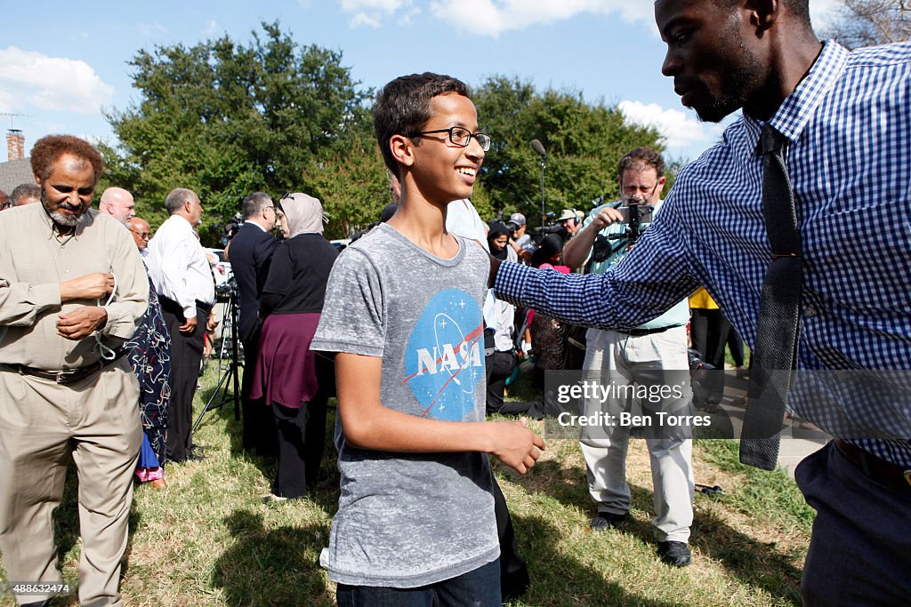 Muslim Boy Accused Of Bringing Bomb Disguised As Clock To Texas School