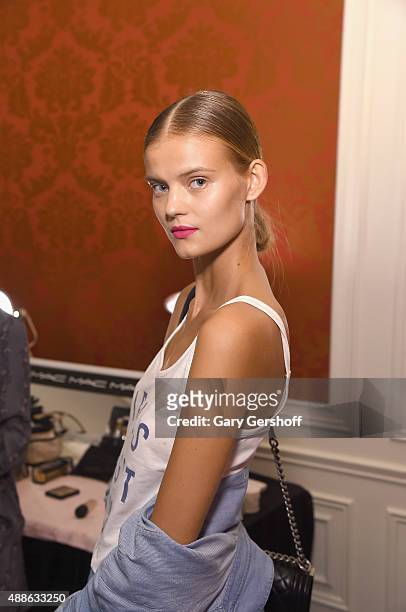 Model poses backstage prior to the Marchesa fashion show during Spring 2016 New York Fashion Week at St. Regis Hotel on September 16, 2015 in New...