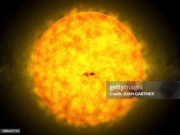 stockillustraties, clipart, cartoons en iconen met the sun, artwork - solar flare