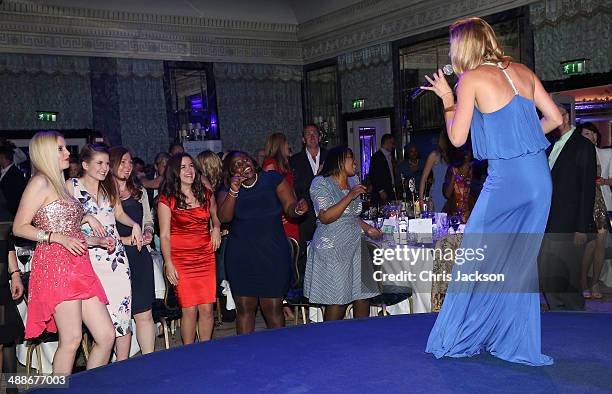 Sentebale ambassador Joss Stone performs on stage as Rachel Kent looks on during the Sentebale Summer Party at the Dorchester Hotel on May 7, 2014 in...