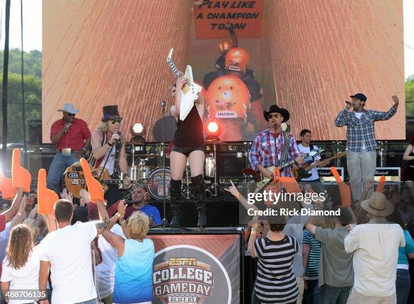 Cowboy Troy, Big Kenny of Big & Rich, Halestorm's Lzzy Hale, John