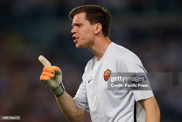 Roma's Wojciech Szczesny reacts during the Champions League Group E soccer match against Barcellona at the Olympic Stadium.