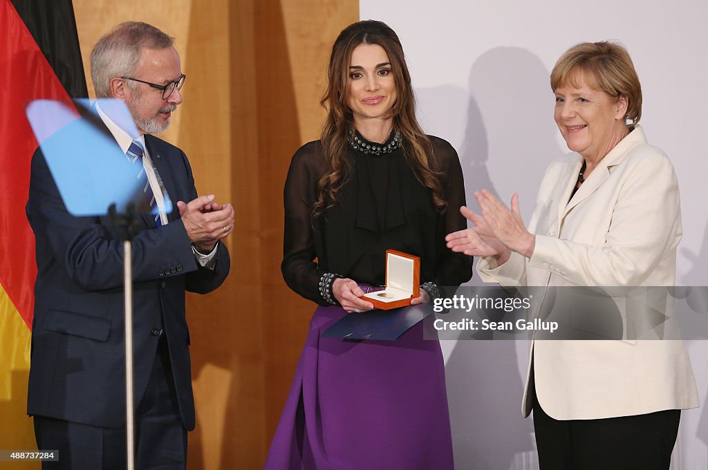 Queen Rania Of Jordan Receives Walther-Rathenau Award
