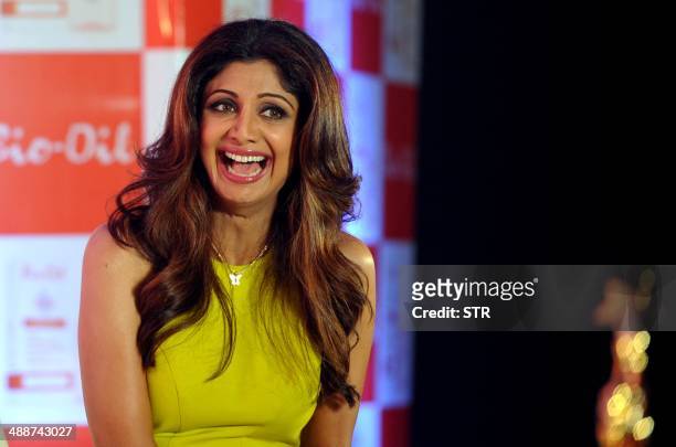 Indian Bollywood film actress Shilpa Shetty attends the Bio-Oil Awards and celebration of Mothers Days with the unveiling of the Yummy Mummy Trophy...