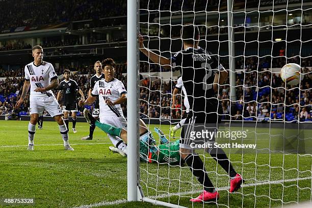 Son Heung-Min of Tottenham Hotspur scores their first goal during the UEFA Europa League Group J match between Tottenham Hotspur FC and Qarabag FK at...
