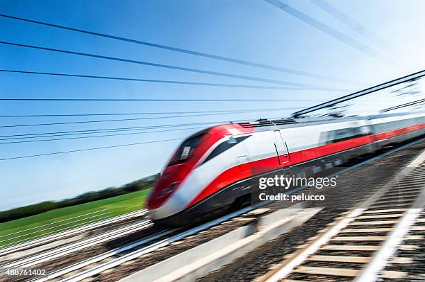 treno ad alta velocità - tren de alta velocidad fotografías e imágenes de stock