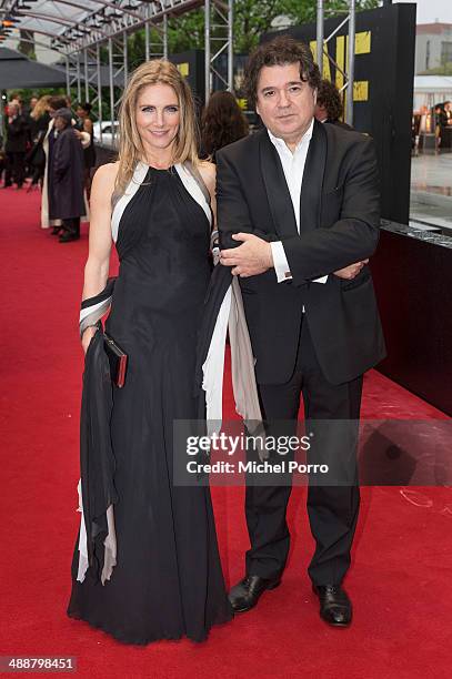 Jessica Durlacher and Leon de Winter attend the world premiere of 'Anne', a play based on the diaries of Anne Frank, on May 8, 2014 in Amsterdam,...
