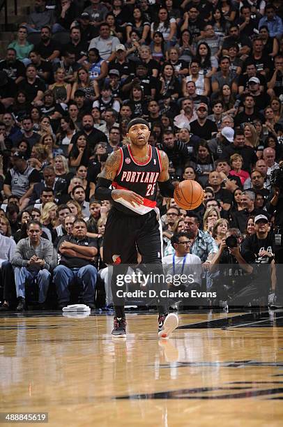 May 8: Mo Williams of the Portland Trail Blazers dribbles up the court against the San Antonio Spurs during Game Two of the Western Conference...