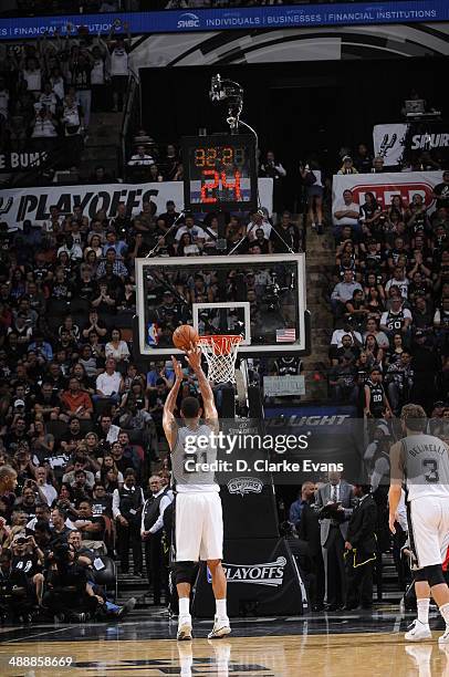 May 8: Tim Duncan of the San Antonio Spurs shoots the ball against the Portland Trail Blazers during Game Two of the Western Conference Semifinals at...