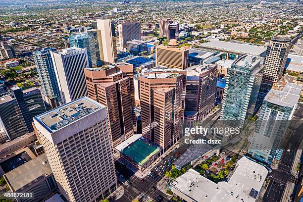 phoenix arizona, looming aerial view of downtown cityscape skyline skyscrapers - phoenix arizona stockfoto's en -beelden