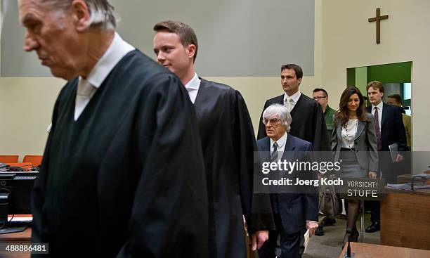 Bernie Ecclestone , the 83-year-old controlling business magnate in Formula One racing, and his lawyers Sven Thomas , Andreas Weitzell and Norbert...