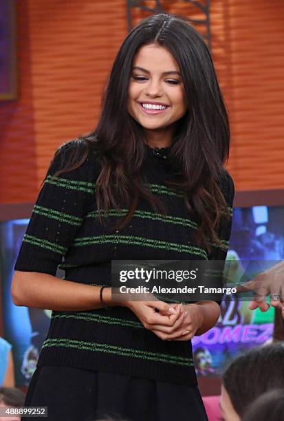 Selena Gomez visits the set of "Despierta America" to promote the film "Hotel Transylvania 2" at Univision Studios on September 18, 2015 in Miami,...