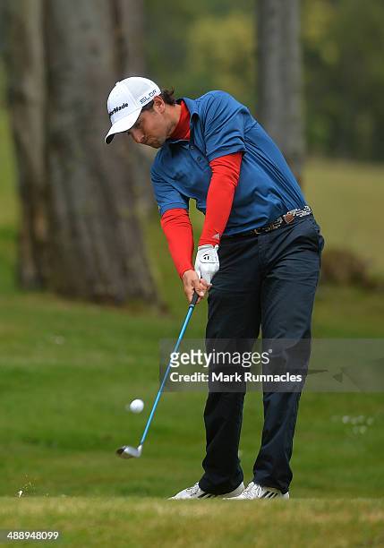 Jordi Garcia Del Morel of Spain plays his tee shot from the 3rd tee during the Madeira Islands Open - Portugal - BPI at Club de Golf do Santo da...
