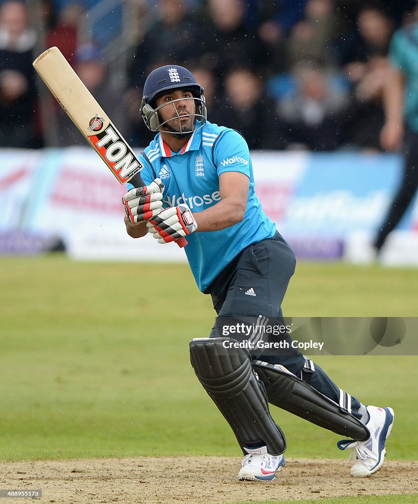 Scotland v England - Royal London One-Day International 2014