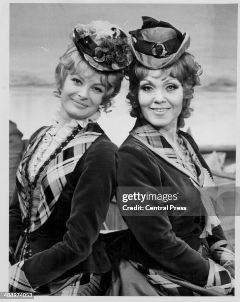 Singer Cleo Lane, posing with her replacement Jan Waters at the Adelphi Theatre, in the musical 'Show Boat', London, January 27th 1972.