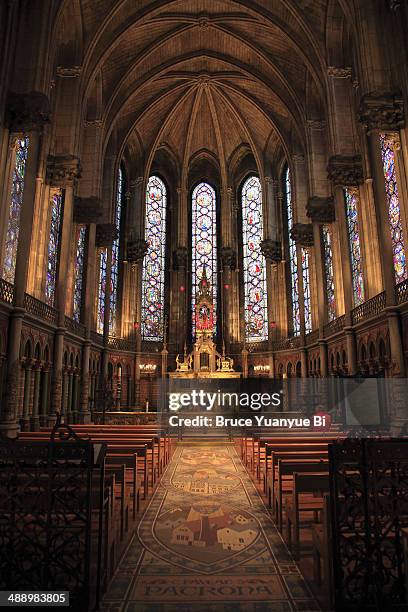 the holy chapel - chapel interior stock pictures, royalty-free photos & images