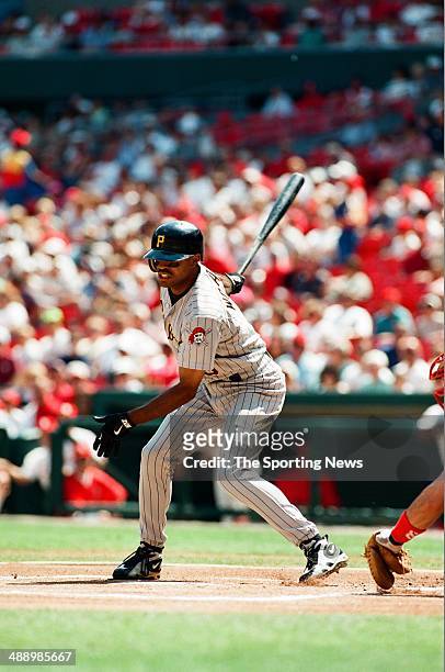 Tony Womack of the Pittsburgh Pirates bats against the St. Louis Cardinals at Busch Stadium on July 3, 1997 in St. Louis, Missouri. The Pirates...
