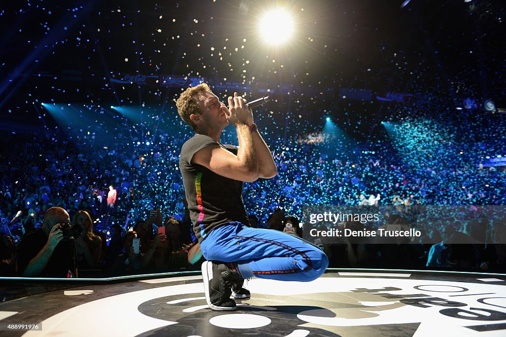 2015 iHeartRadio Music Festival - Night 1 - Show