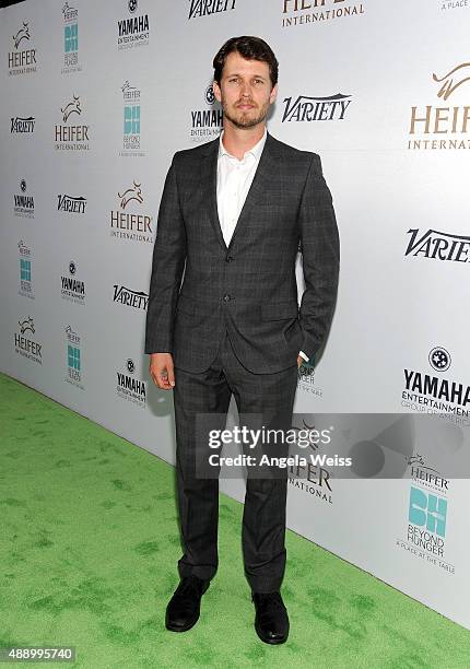 Actor Jon Heder attends Heifer Internationals 4th Annual Beyond Hunger Gala at the Montage on September 18, 2015 in Beverly Hills, California....