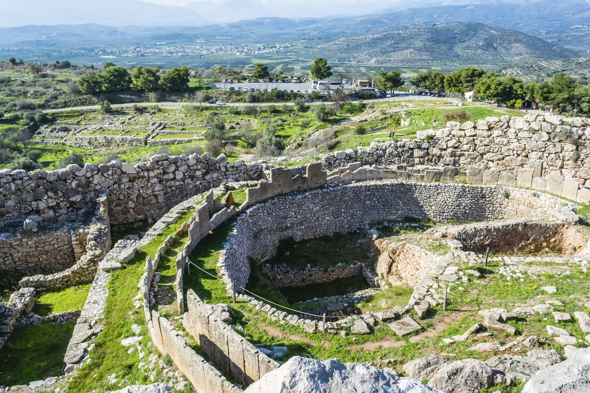 ancient ruins greece