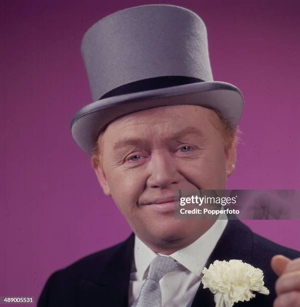 334 Charlie Drake Photos & High Res Pictures Getty Images