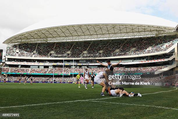 General view during the round eight AFL match between the Port Adelaide Power and Fremantle Dockers at Adelaide Oval on May 10, 2014 in Adelaide,...