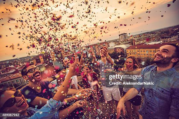 celebrating life! - feest stockfoto's en -beelden