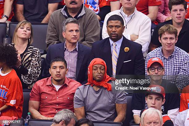 Bill Simmons, J. R. Martinez and Jalen Rose attend an NBA playoff game between the Oklahoma City Thunder and the Los Angeles Clippers at Staples...