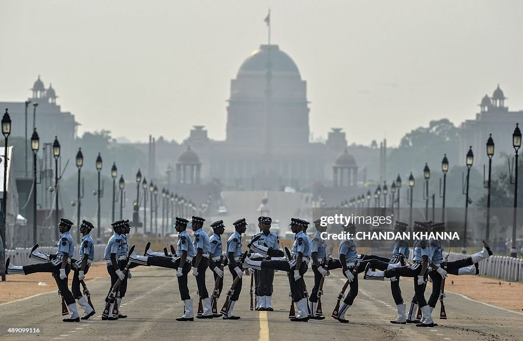 INDIA -PAKISTAN-POLITICS-DEFENCE