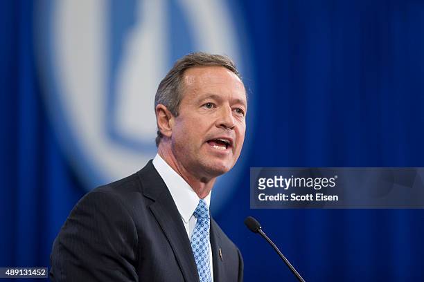 Democratic presidential candidate and former Maryland Governor Martin O'Malley talks on stage during the New Hampshire Democratic Party State...