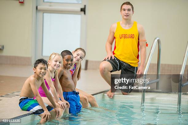 kids before swim class - lifesaver bildbanksfoton och bilder