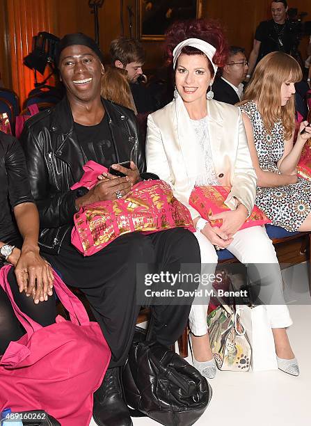 Chleoe Rocca's 588 Cleo Rocos Photos & High Res Pictures - Getty Images