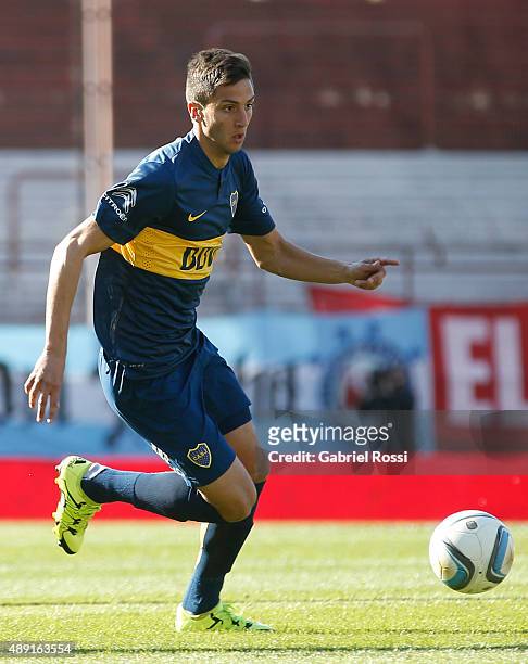 Rodrigo Bentancur of Boca Juniors drives the ball during a match between Argentinos Juniors and Boca Juniors as part of 25th round of Torneo Primera...