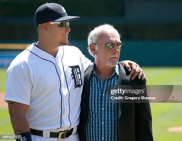 Former manager Jim Leyland of the Detroit Tigers stands with Miguel Cabrera during a ceremony honoring Leyland prior to the Minnesota Twins playing...