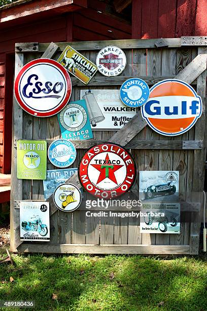 vintage signs - harley davidson stock pictures, royalty-free photos & images