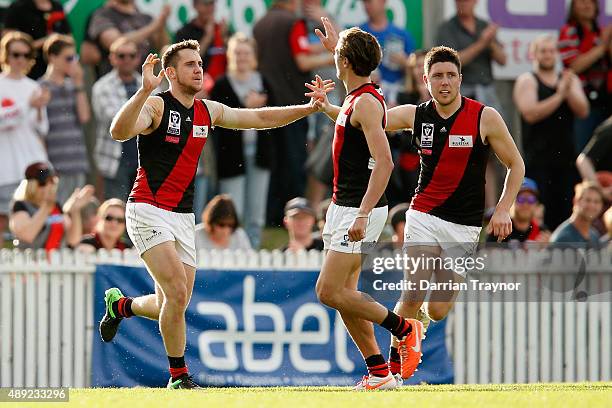 Kyle Hardingham Hardingham Photos and Premium High Res Pictures - Getty Images