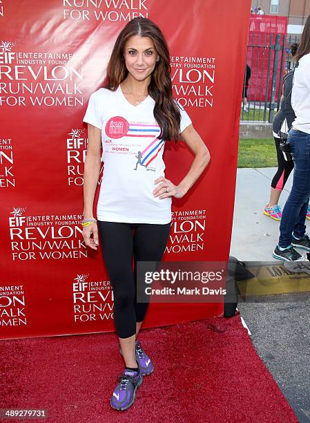 Actress Samantha Harris attends the 21st Annual EIF Revlon Run Walk For Women at Los Angeles Memorial Coliseum on May 10, 2014 in Los Angeles,...