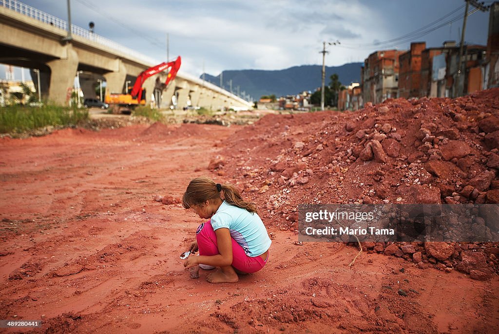 Government Construction in Rio Favela Affects Children's Health